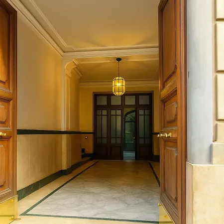 Colosseum Window 1800-romantic Řím